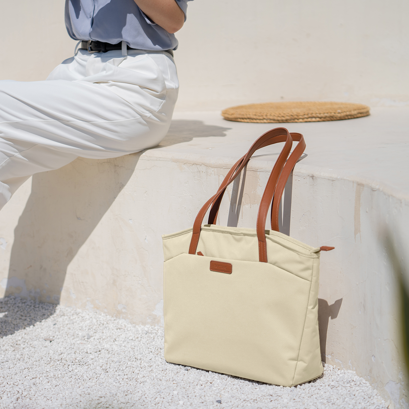 Borsetta Donna Borse Mare Tomtoc Tote Bag Da Lavoro Da Donna, 18L Borsa A Tracolla Grande, Borsa Tote Porta PC Per Laptop Da Donna Fino A 16" MacBook, Ideale Per Pendolarismo, Viaggio